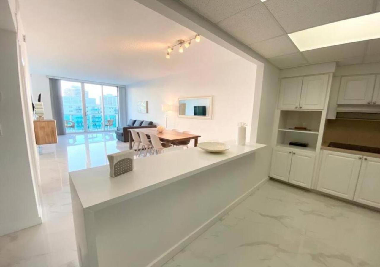 Zen Vacation Rentals Modern Penthouse Across Ocean Маямі-Біч Екстер'єр фото